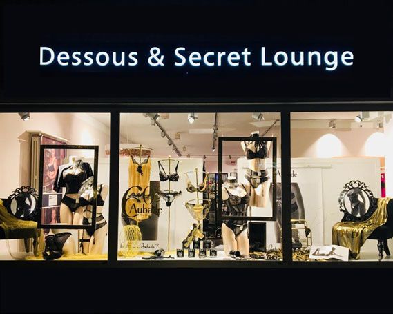 Körpernah Schaufenster „60 Jahre Aubade“